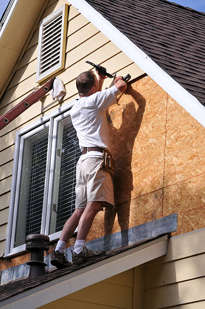 How To Choose The Right Materials for Your Siding Installation in 'San Marcos, CA